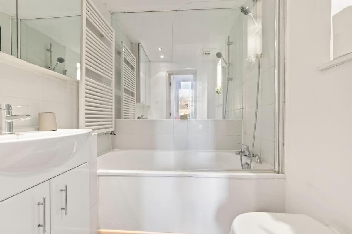 Sg, Classic Knightsbridge Loft Apartment 伦敦 外观 照片