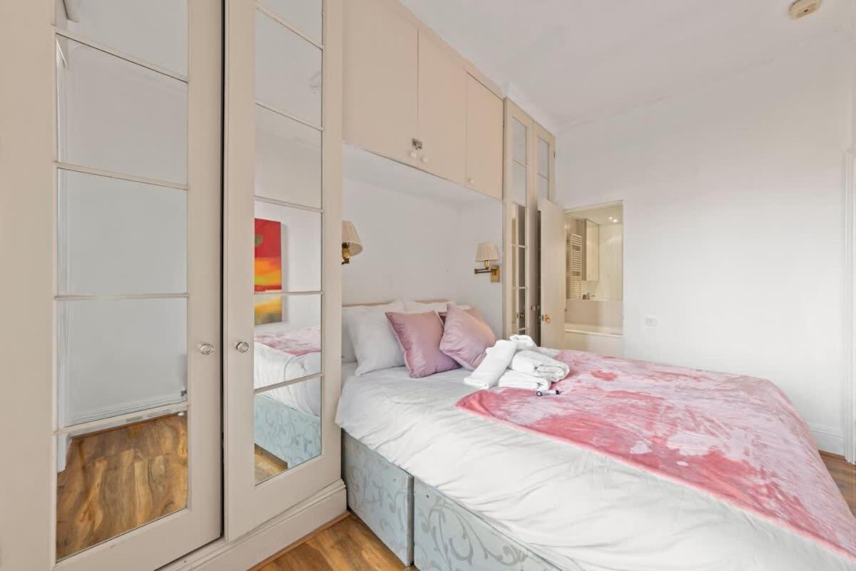 Sg, Classic Knightsbridge Loft Apartment 伦敦 外观 照片