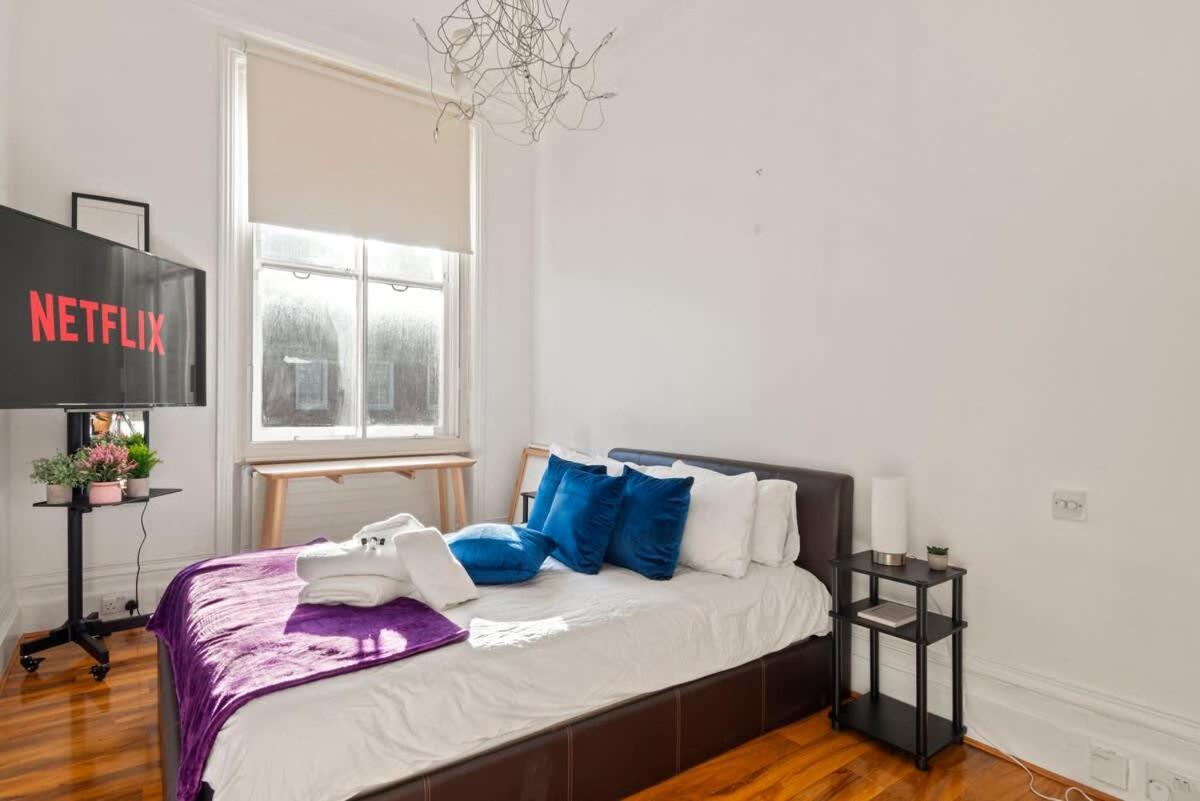 Sg, Classic Knightsbridge Loft Apartment 伦敦 外观 照片